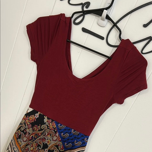 Elegant Burgundy and Multicolor Maxi Dress M - Picture 5 of 7